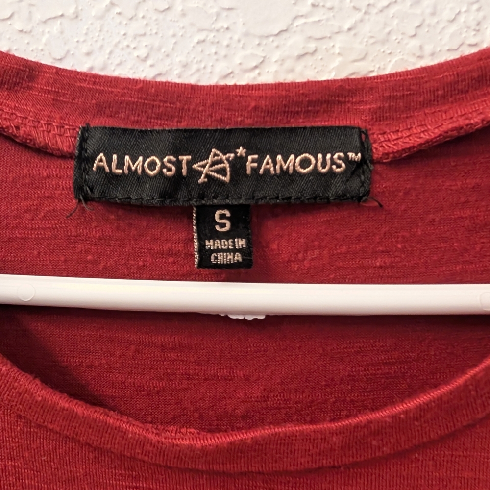 Almost Famous Red Lace-Up Short Sleeve Tee Size Small - Picture 5 of 7